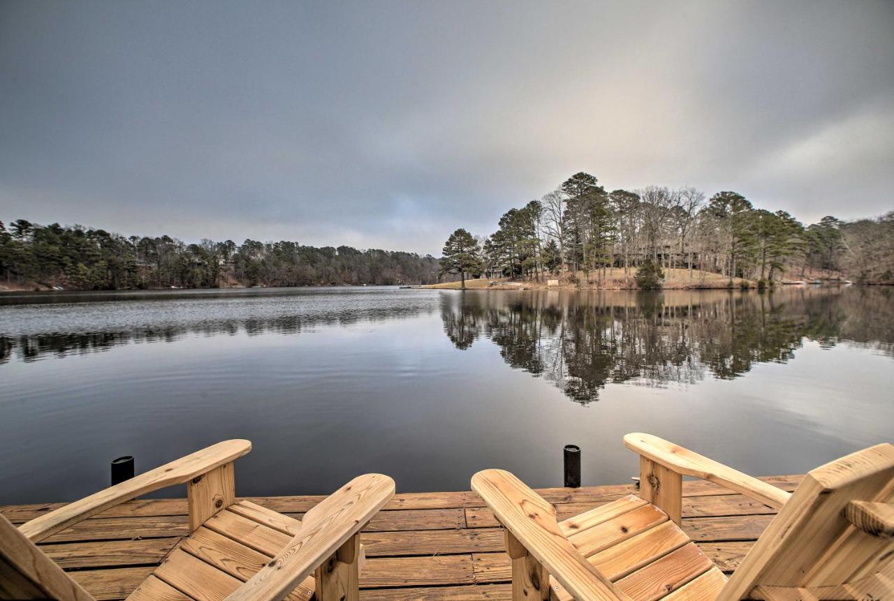 Renovated Lakefront Escape With Private Dock And Deck! Bella Vista Екстериор снимка
